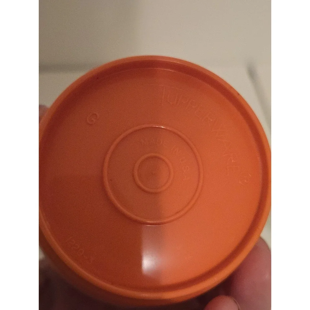 Tupperware 7pc Mini Round 4oz Plastic Food Storage Set Snap Lids Mixed Colors